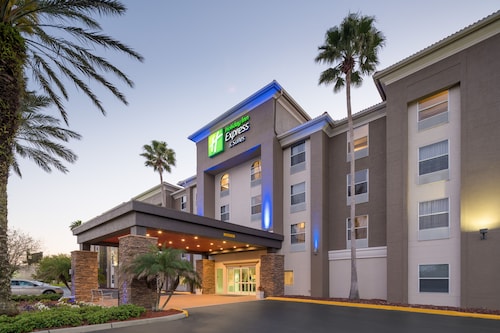 Holiday Inn Express Orlando International Airport by IHG