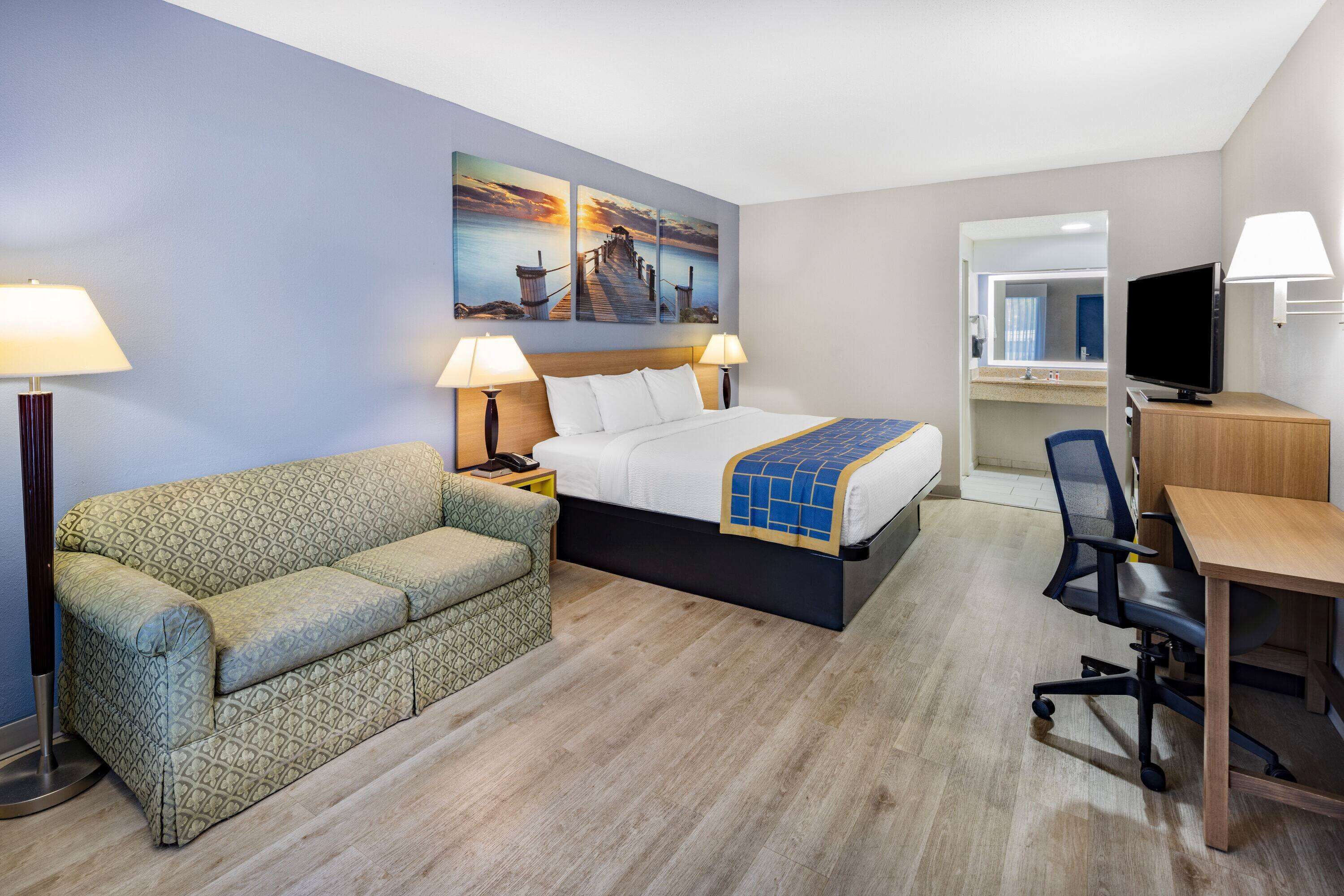Foto - Days Inn & Suites by Wyndham Savannah Midtown