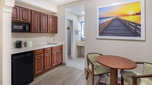 Studio Suite, 1 giường cỡ king, không hút thuốc | Bếp riêng