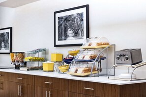 Gratis kontinental morgenmad hver dag