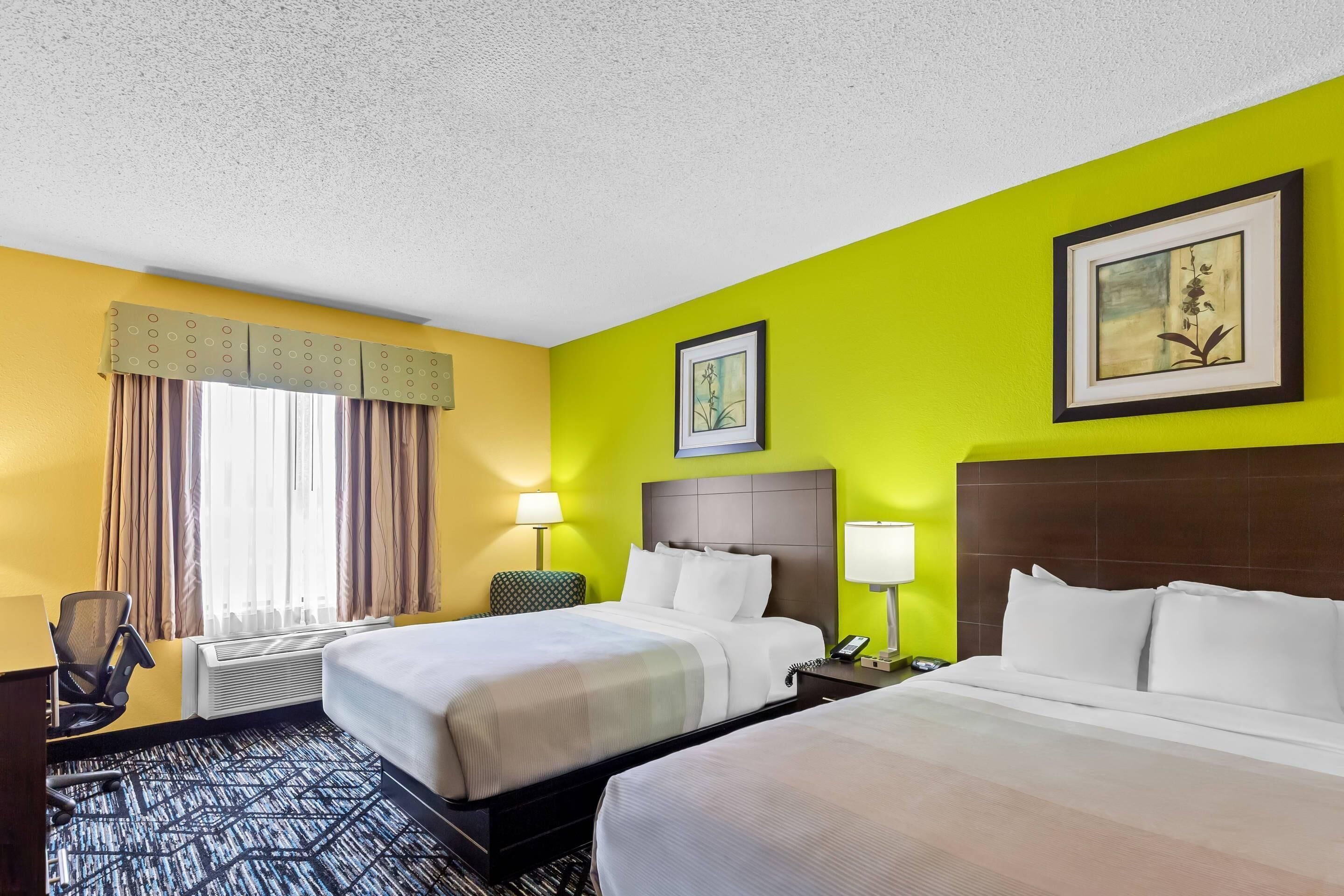 Standard Room, 2 Queen Beds, Non Smoking