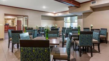 Free buffet breakfast