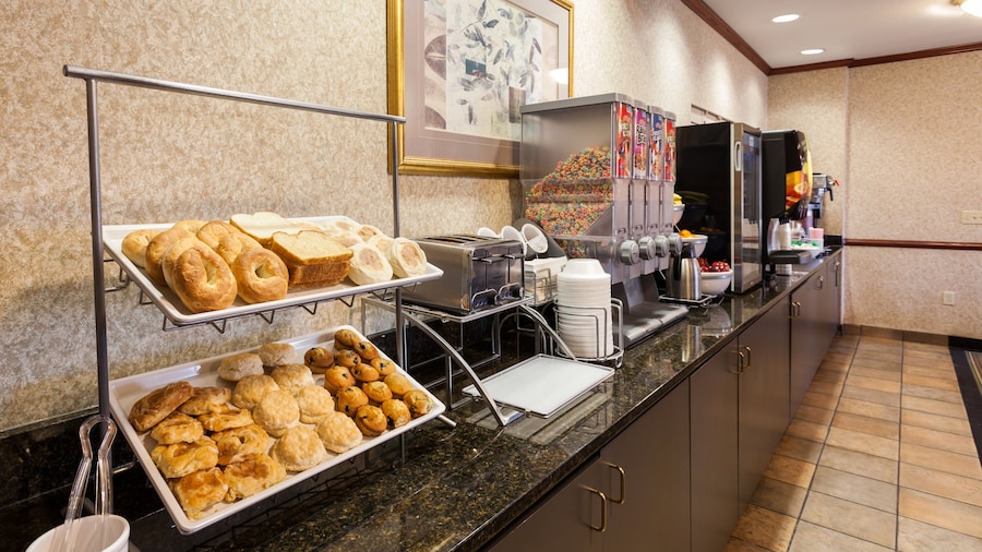 Comfort Suites Grandville - Grand Rapids SW