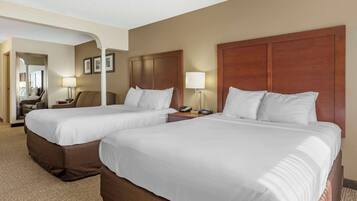 Premium bedding, desk, iron/ironing board, free WiFi