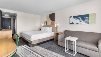 Room, 1 King Bed with Sofa bed | Desk, blackout drapes, iron/ironing board (on request), cribs (free)