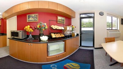 Comfort Inn JFK Airport