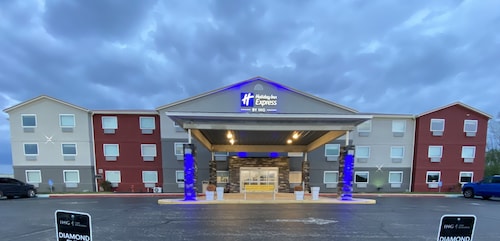 Holiday Inn Express Bluffton Inn And Suites by IHG