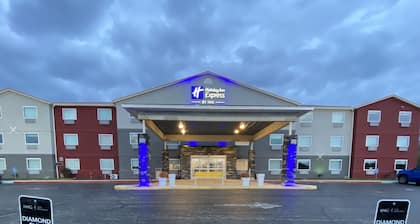 Holiday Inn Express Bluffton Inn And Suites by IHG