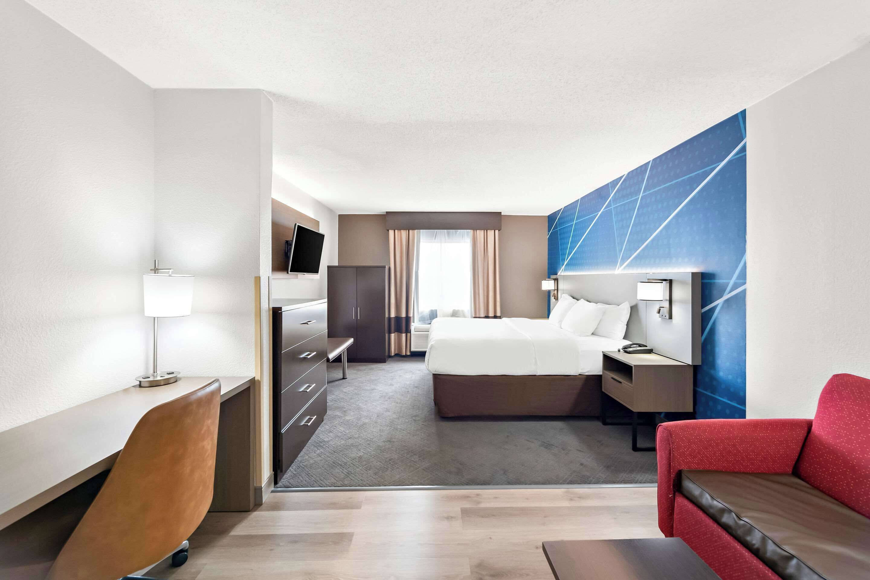 Photo - Comfort Suites Columbus