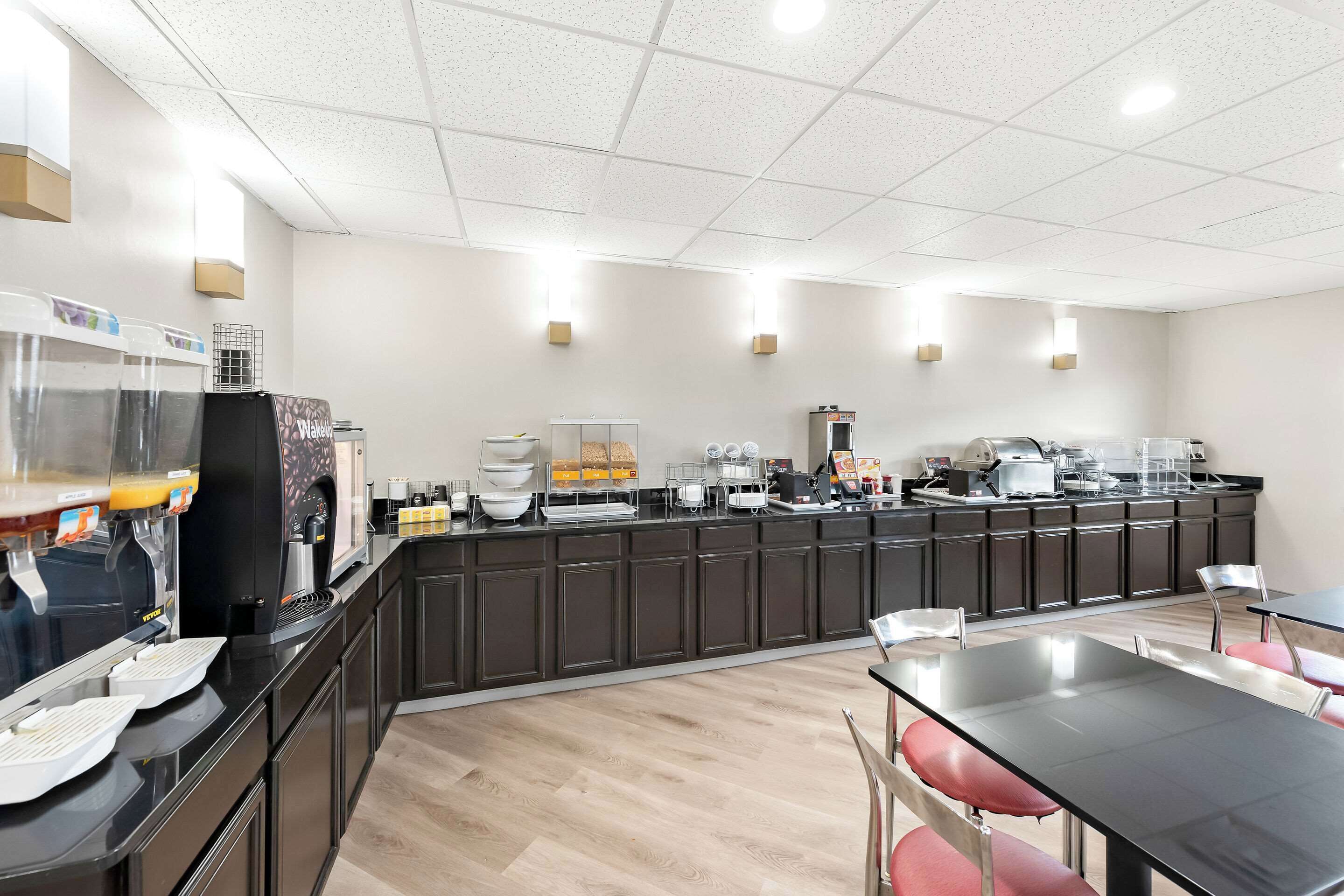 Photo - Comfort Suites Columbus