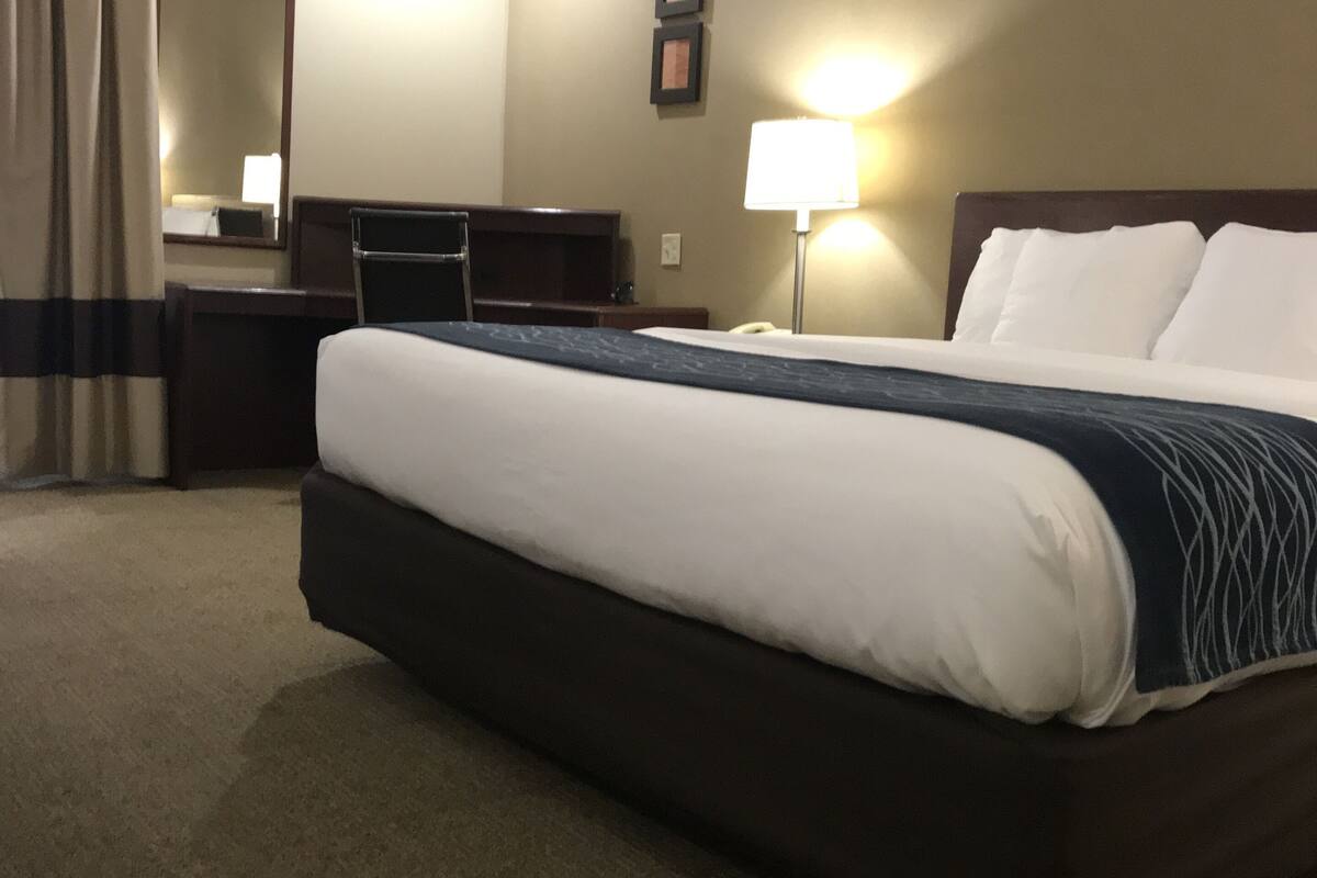 in-room safe, blackout curtains, iron/ironing board