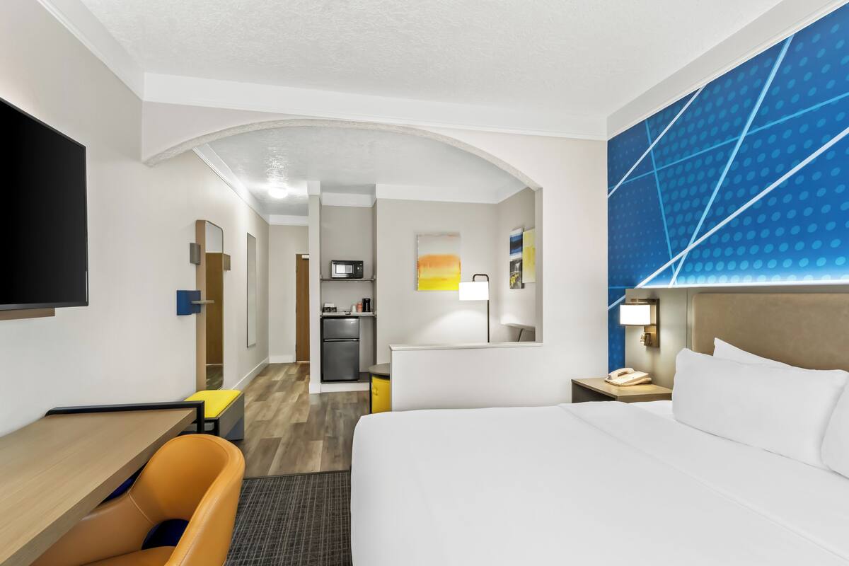 In-room safe, desk, blackout drapes, iron/ironing board
