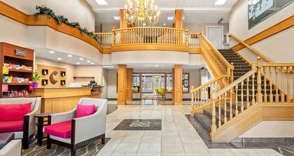 Comfort Suites Clackamas