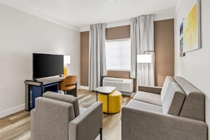 Coffres-forts dans les chambres, bureau, rideaux occultants