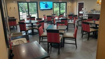 Desayuno buffet incluido