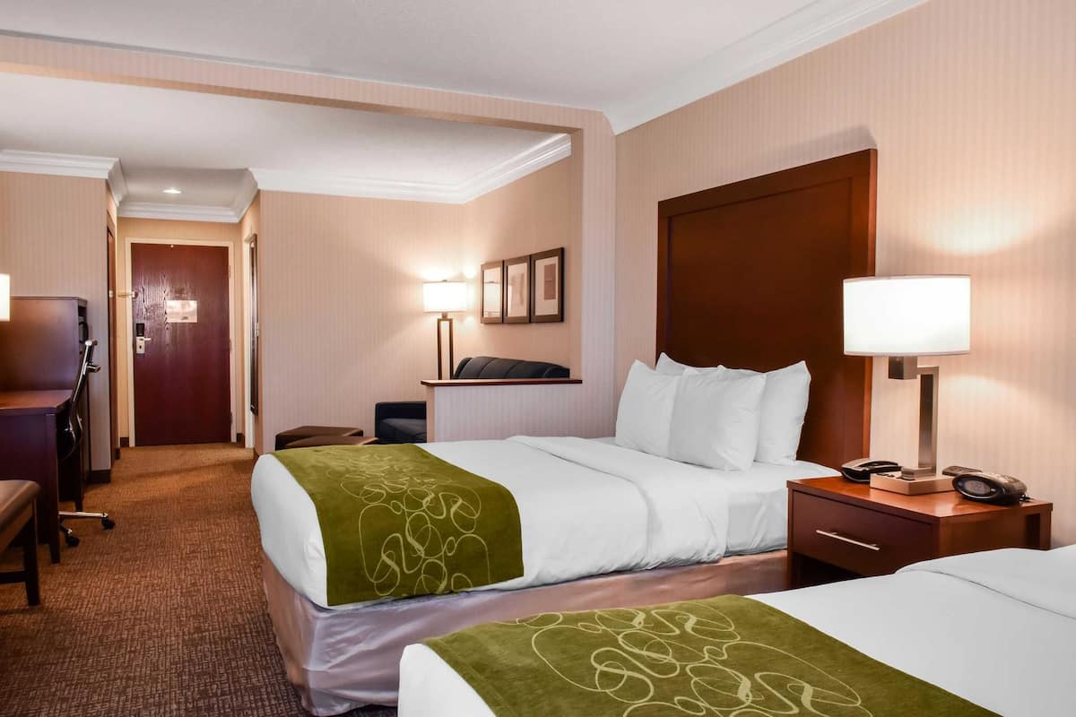 Suite, 2 Double Beds, Non Smoking | Desk, laptop workspace, iron/ironing board, free cots/infant beds