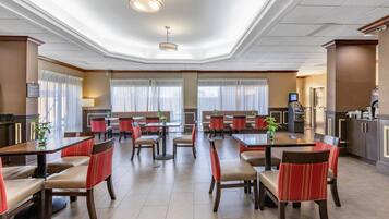 Free daily full breakfast