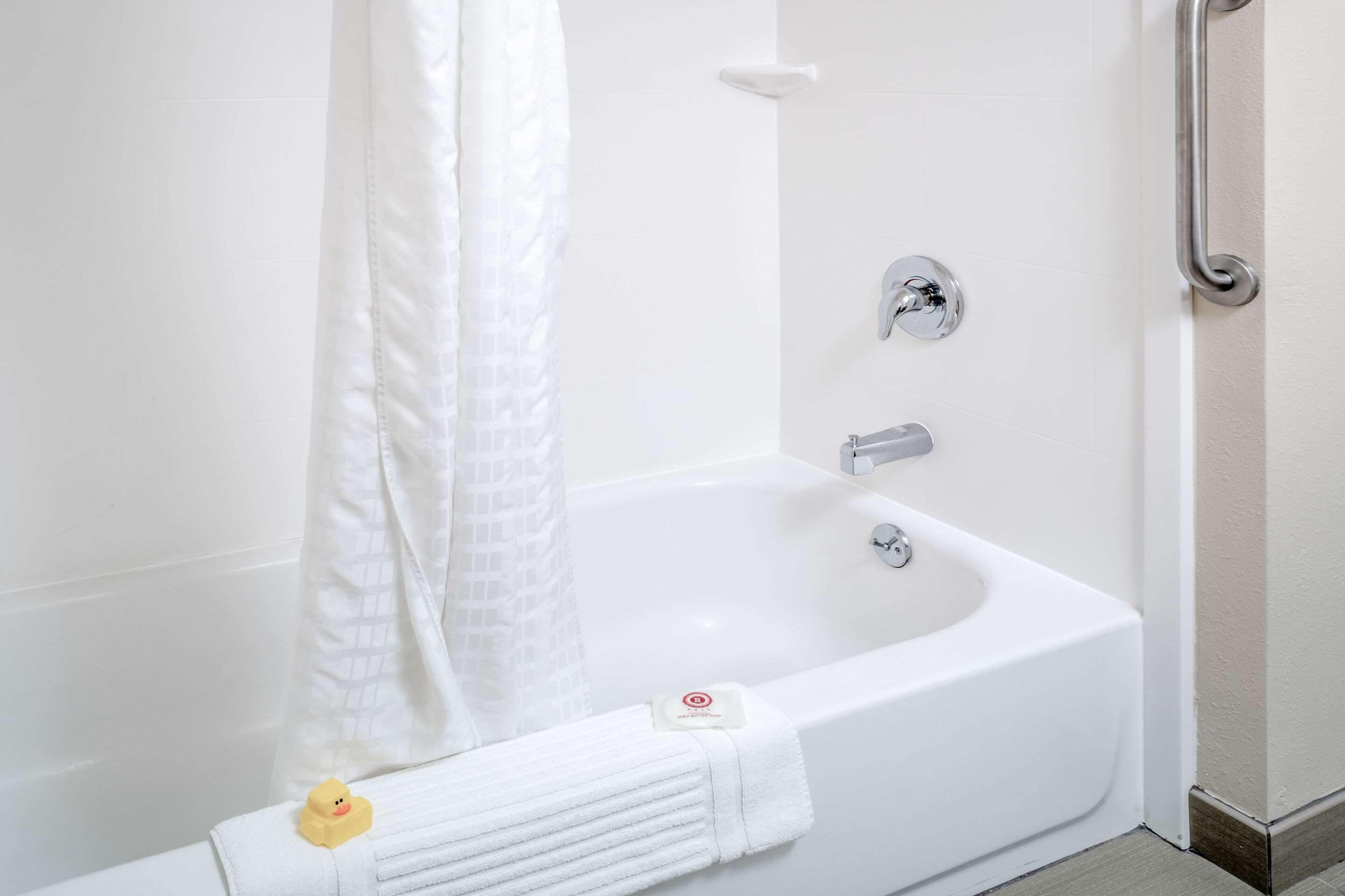 in-room safe, desk, laptop workspace, iron/ironing board