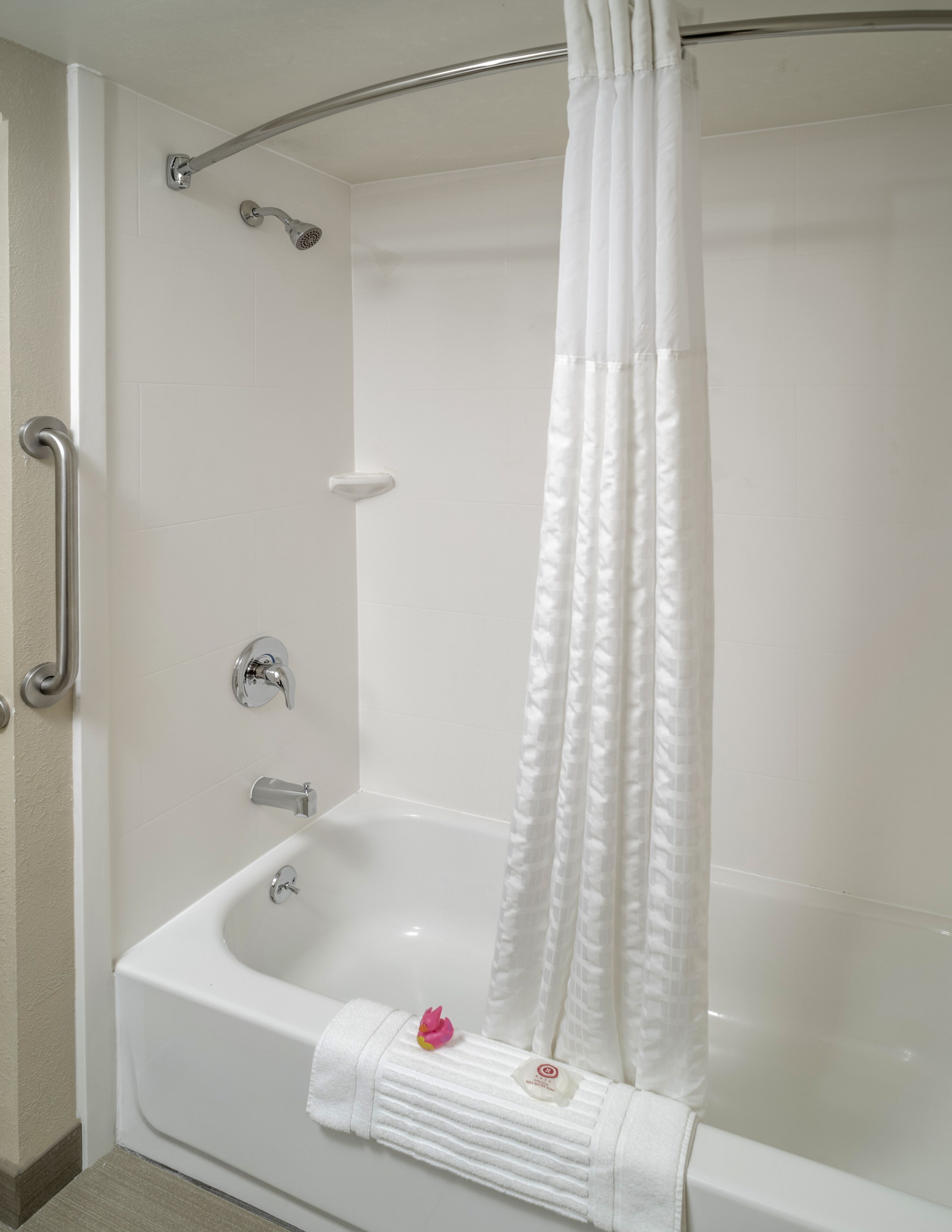 room, 2 double beds, non smoking (pet friendly) | bathroom shower