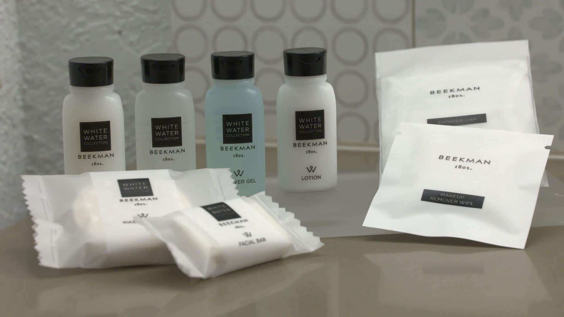Bathroom amenities | Shower, free toiletries, hair dryer, towels