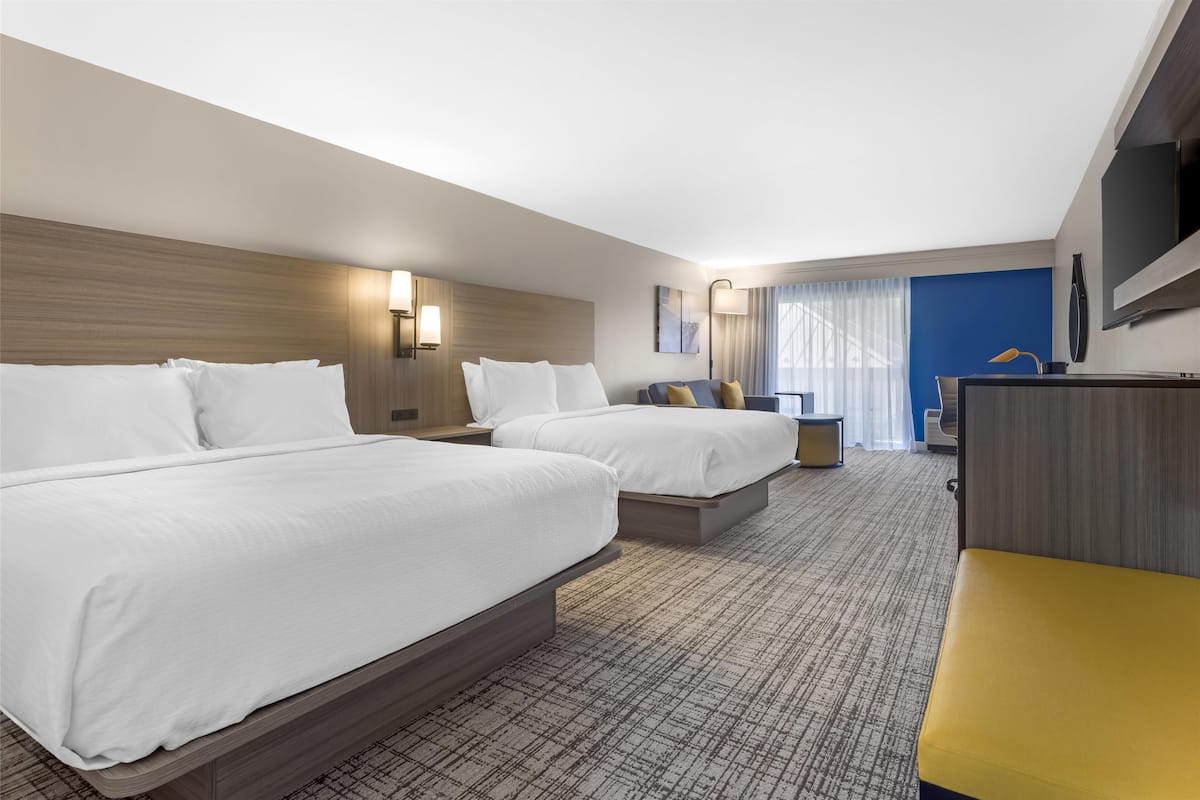 Standard Room, 2 Queen Beds, Non Smoking, Balcony (with Single Sofabed)