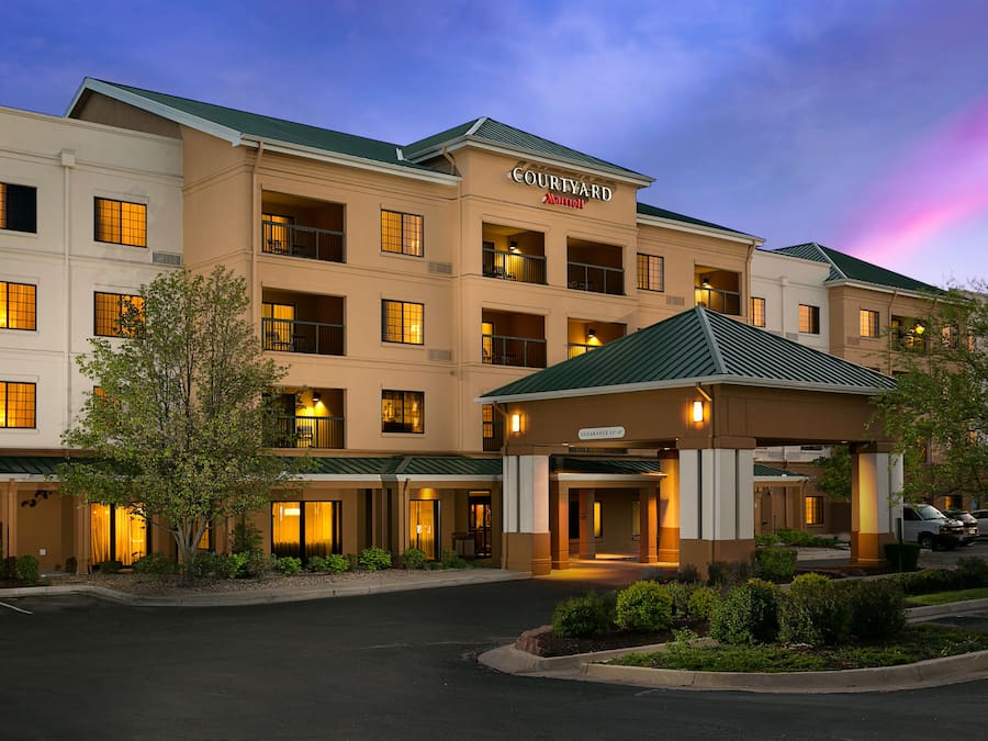 Mặt tiền nơi lưu trú