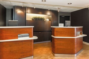 Reception - Courtyard by Marriott Monroe Airport (Monroe)