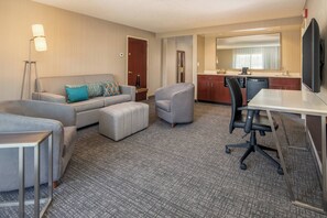 LED TV, Netflix, streaming services - Courtyard by Marriott Seattle Sea-Tac Area (Tukwila)