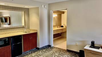 Free toiletries, hair dryer, towels, soap