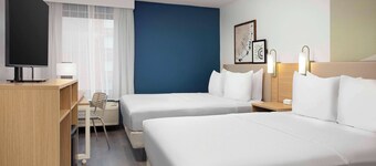 Spark by Hilton Atlanta Cumberland Ballpark