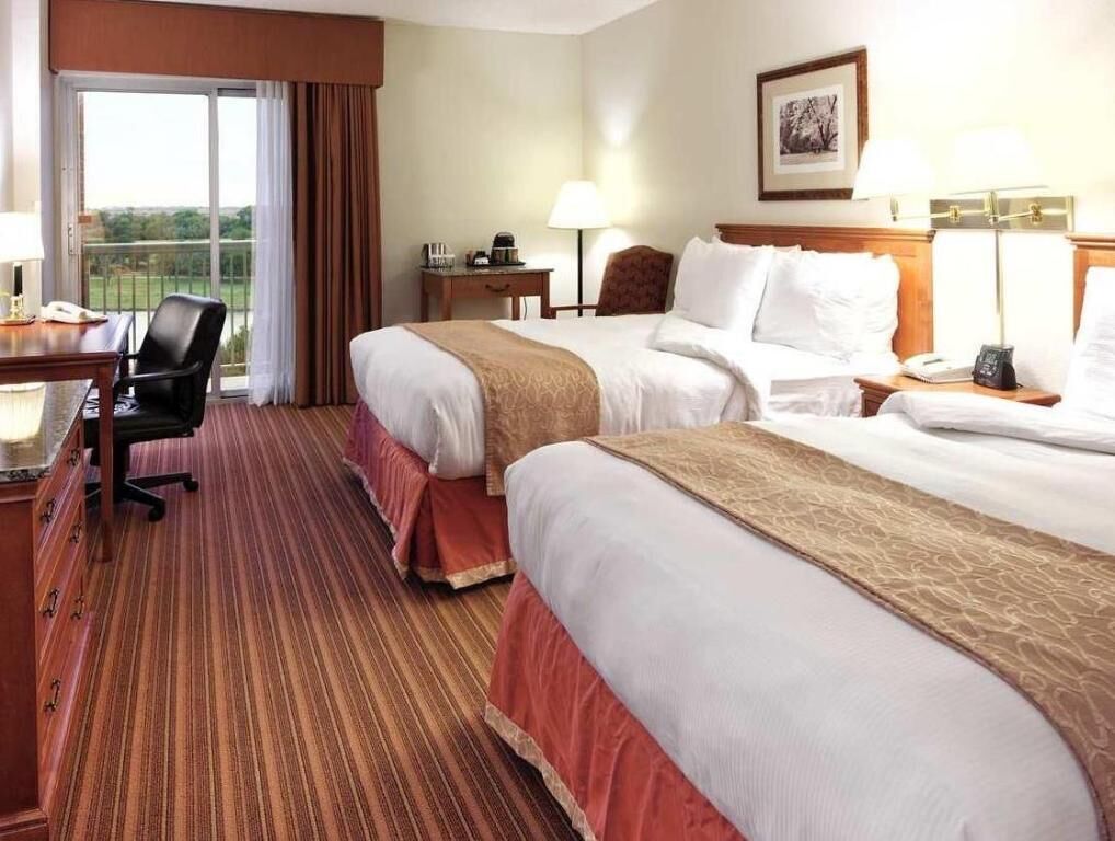 In-room safe, desk, laptop workspace, blackout drapes