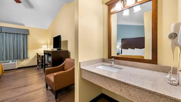 Desk, free WiFi, bed sheets