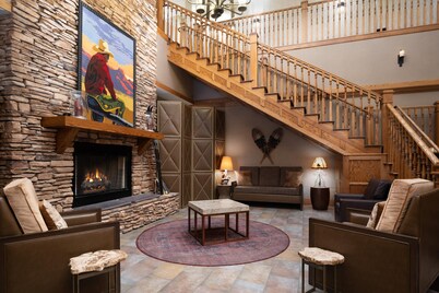 The Golden Hotel, an Ascend Collection Hotel