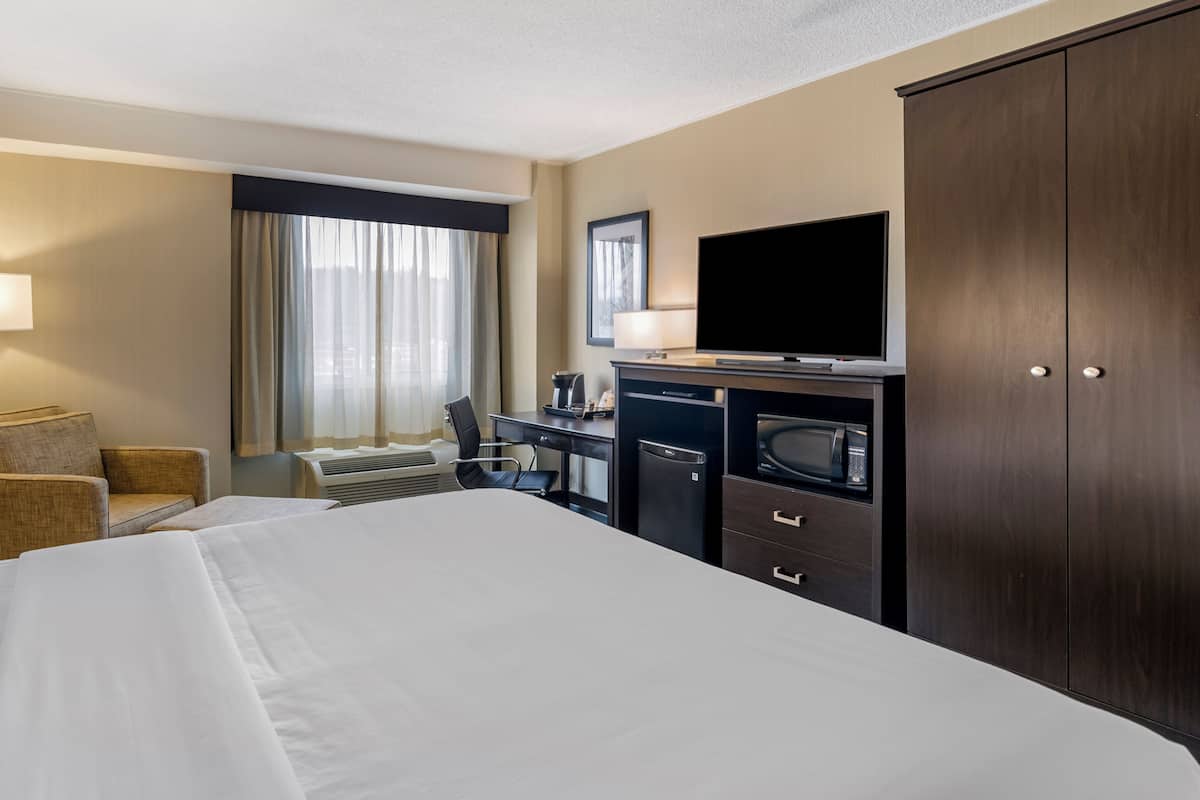 individually furnished, desk, laptop workspace, iron/ironing board