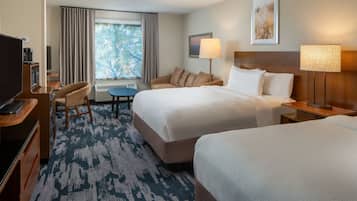 Caja fuerte, tabla de planchar con plancha, wifi gratis y ropa de cama