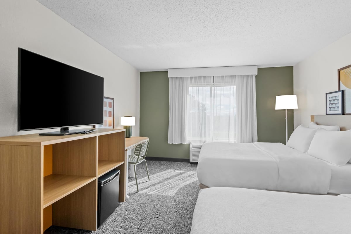 Iron/ironing board, free rollaway beds, free WiFi, bed sheets