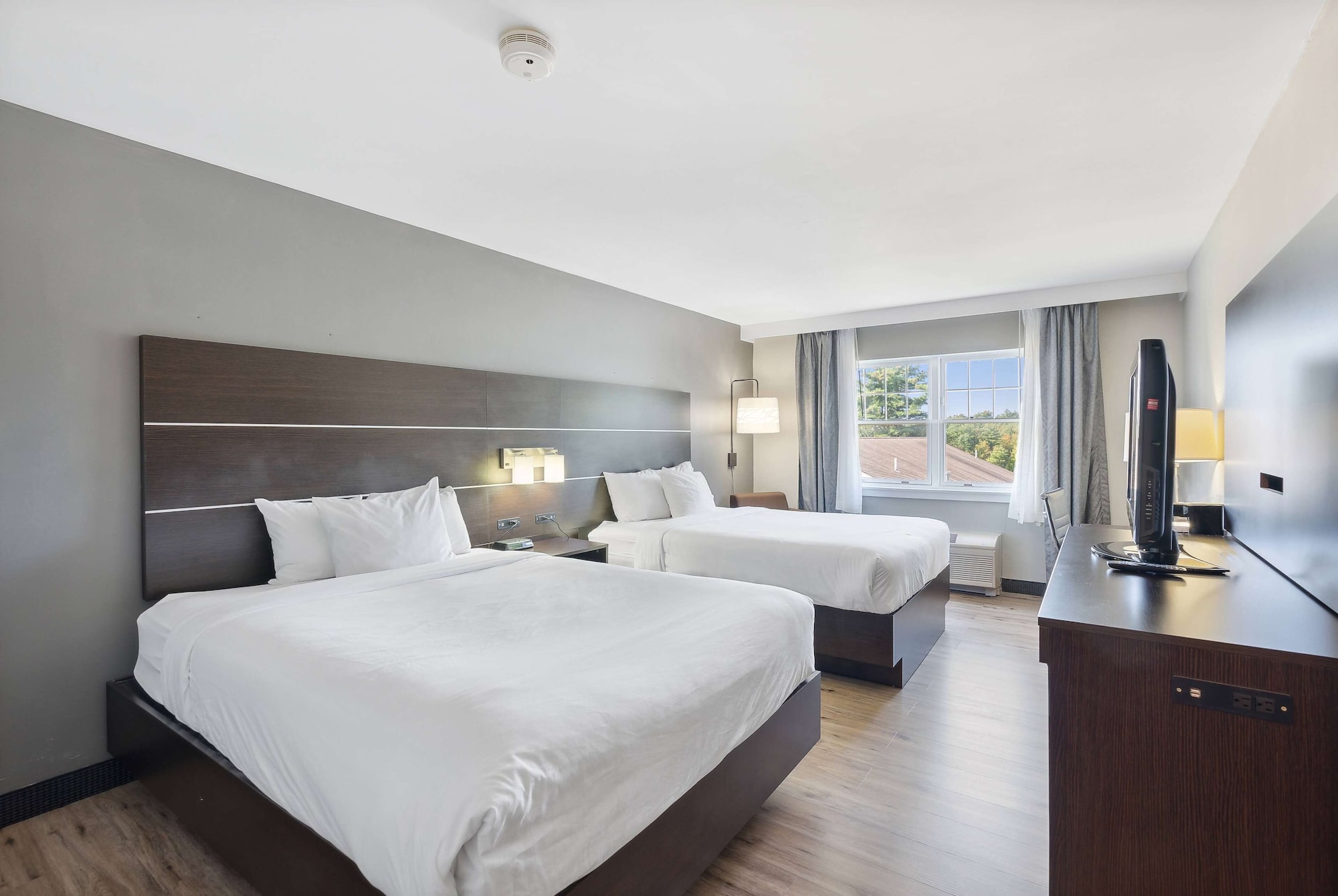 2 Star Hotels