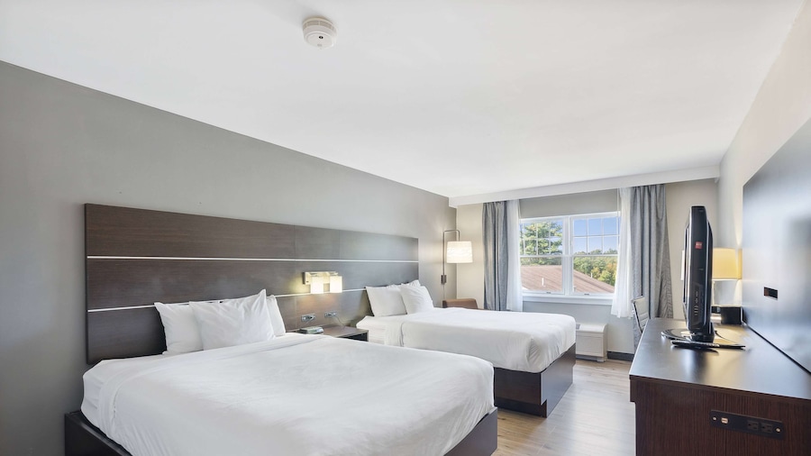 Ramada by Wyndham Saco/Old Orchard Beach Area