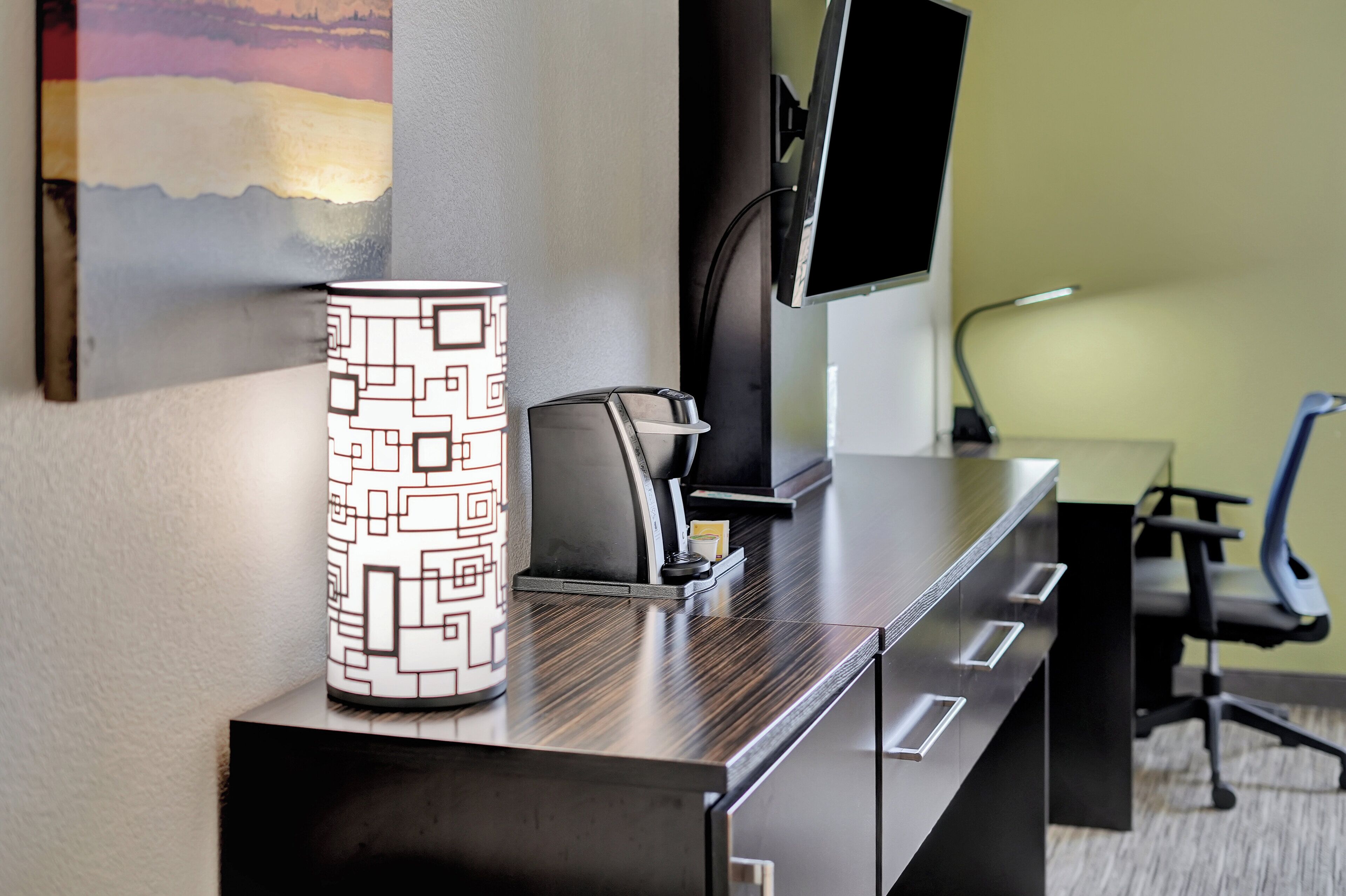 standard room, 1 king bed | room amenity