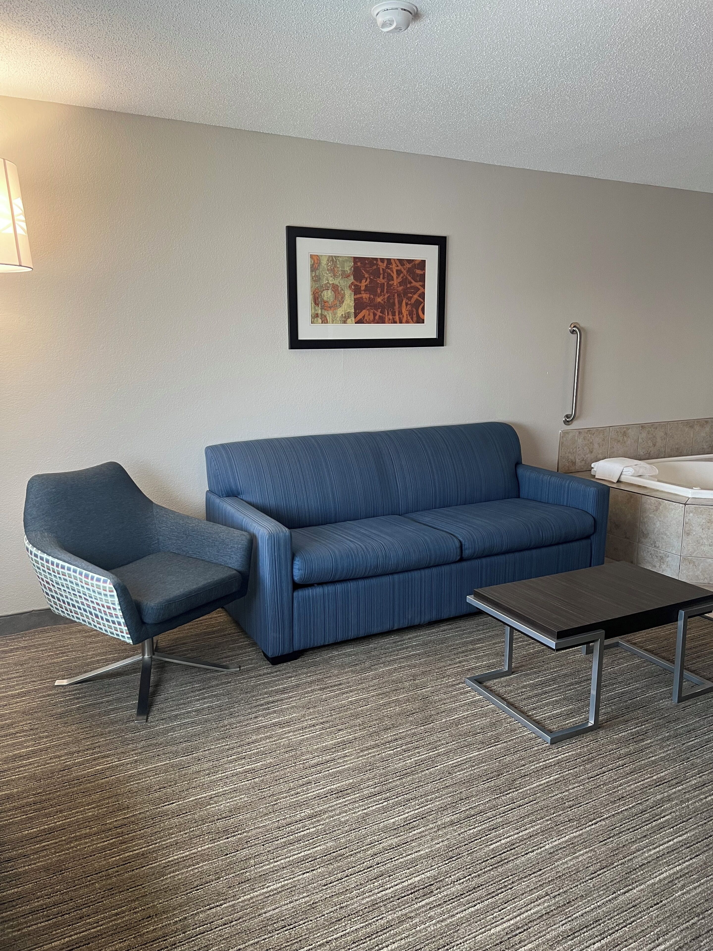 Holiday Inn Express Hotel & Suites Beatrice, an IHG Hotel