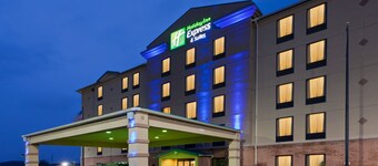Holiday Inn Express Suites Charleston by IHG