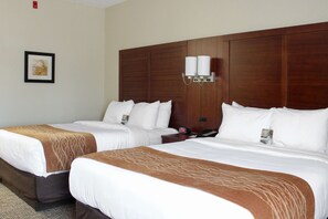 Premium bedding, pillow-top beds, desk, iron/ironing board - Comfort Inn & Suites Fultondale Gardendale I-65 (Fultondale)