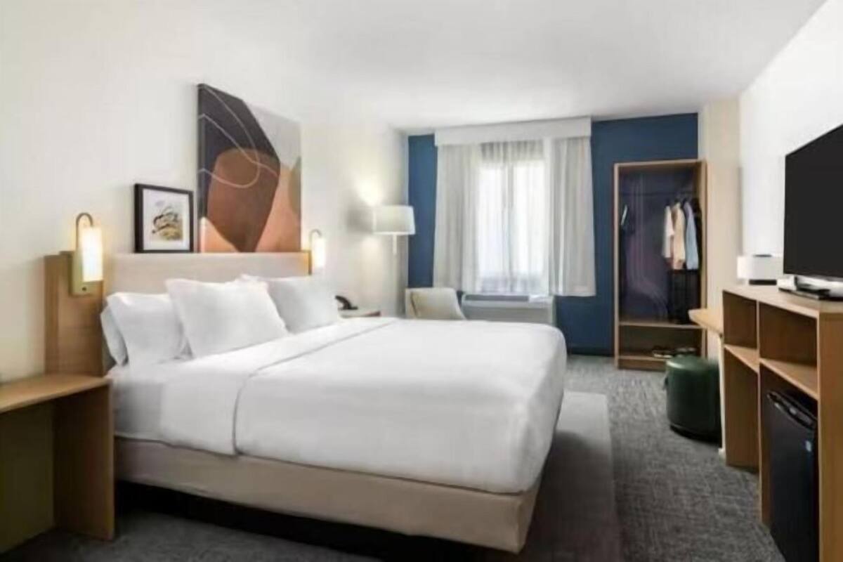 In-room safe, desk, blackout curtains, iron/ironing board