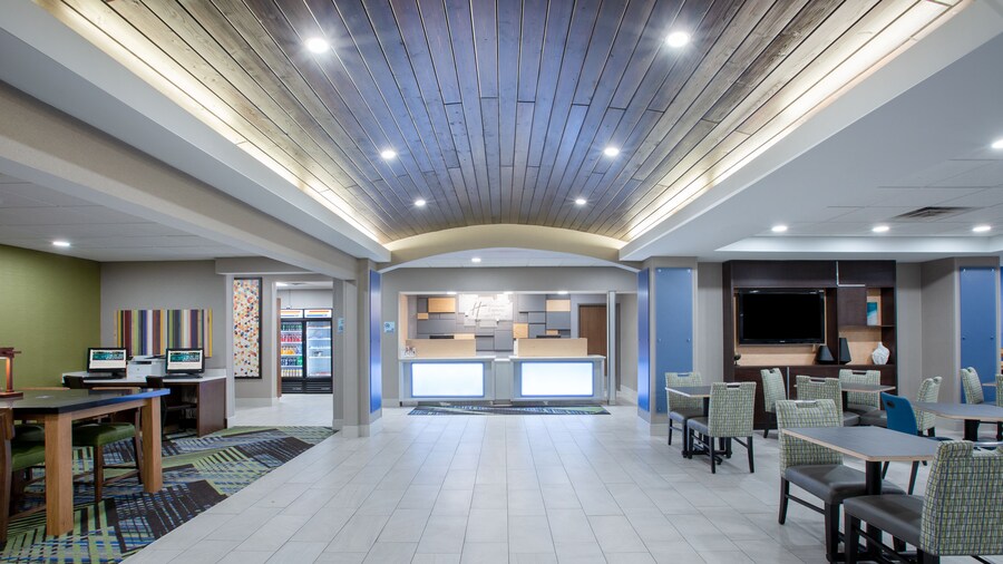 Holiday Inn Express Hotel & Suites Columbus by IHG