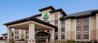 Holiday Inn Express & Suites Worthington by IHG