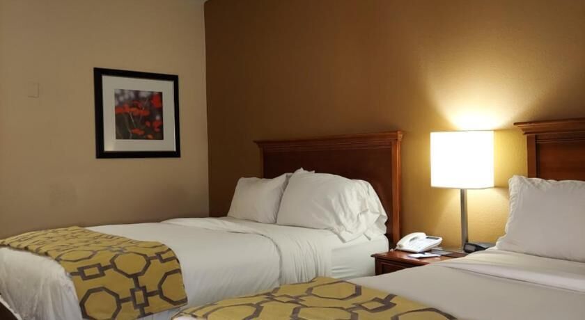 Desk, iron/ironing board, free cots/infant beds, free WiFi