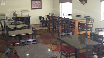 Free daily local cuisine breakfast