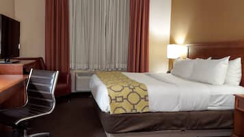 Suite, 1 cama King size, para no fumadores | Escritorio, tabla de planchar con plancha y cunas gratuitas