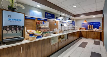 Holiday Inn Express Hotel & Suites Ashtabula-Geneva by IHG