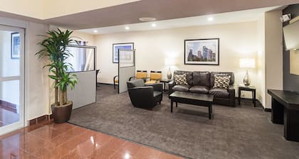 Quality Inn & Suites West Chase